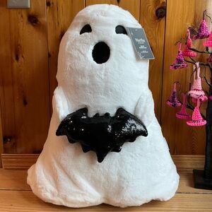 MARTHA STEWART Ghost And Sequin Bat Shaped Pillow